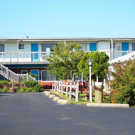 Blue Sea Motor Inn ノース・トゥルーロ エクステリア 写真