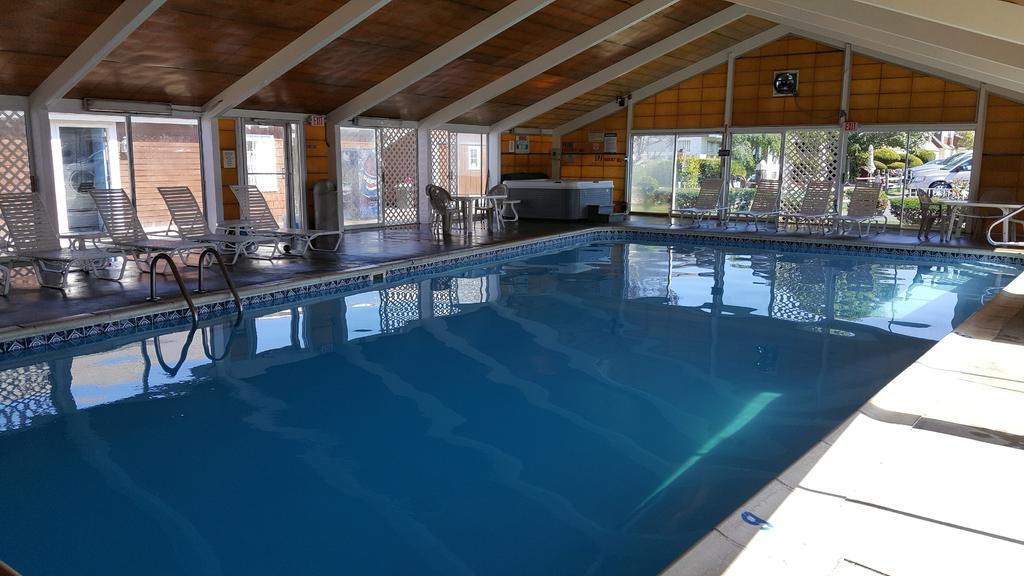 Blue Sea Motor Inn ノース・トゥルーロ エクステリア 写真